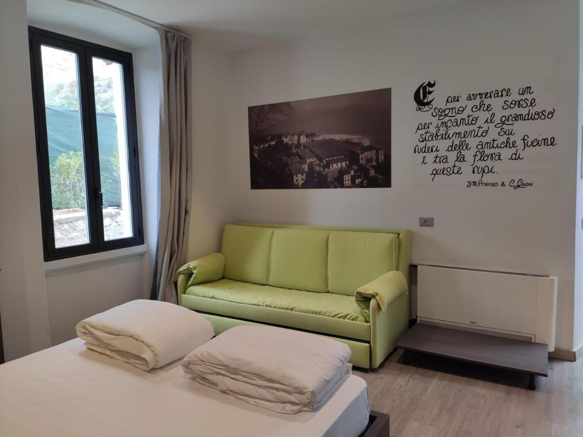 Antica Campione Rooms & Hostel Campione del Garda Bagian luar foto