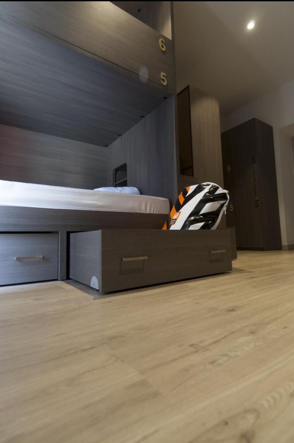 Antica Campione Rooms & Hostel Campione del Garda Bagian luar foto